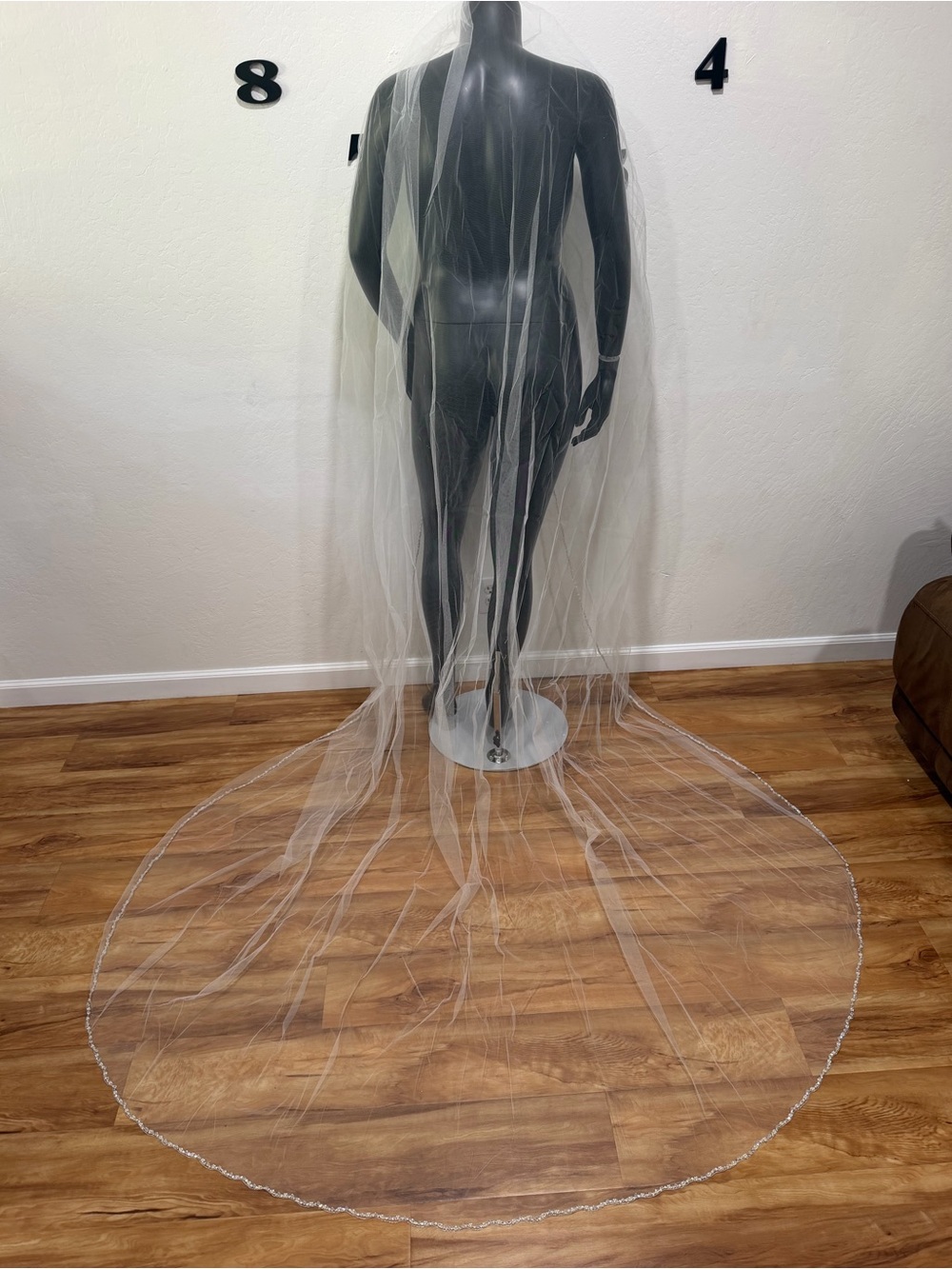 Long Bridal Wedding Veil Pearl & Crystal Beaded Edge – NWT